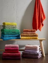 Towels: Soft and absorbent - Image 2