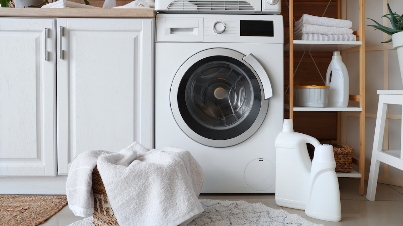 Read more about the article Simple Tips to Keep Your Washing Machine Happy